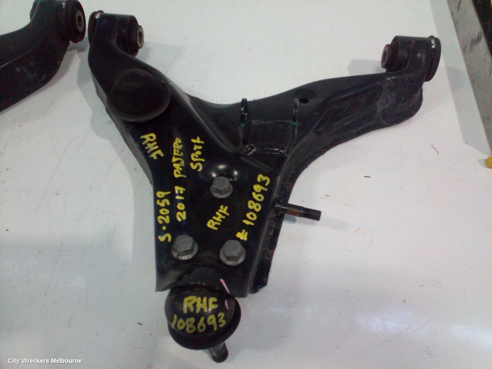 MITSUBISHI PAJERO 2017 Right Front Lower Control Arm