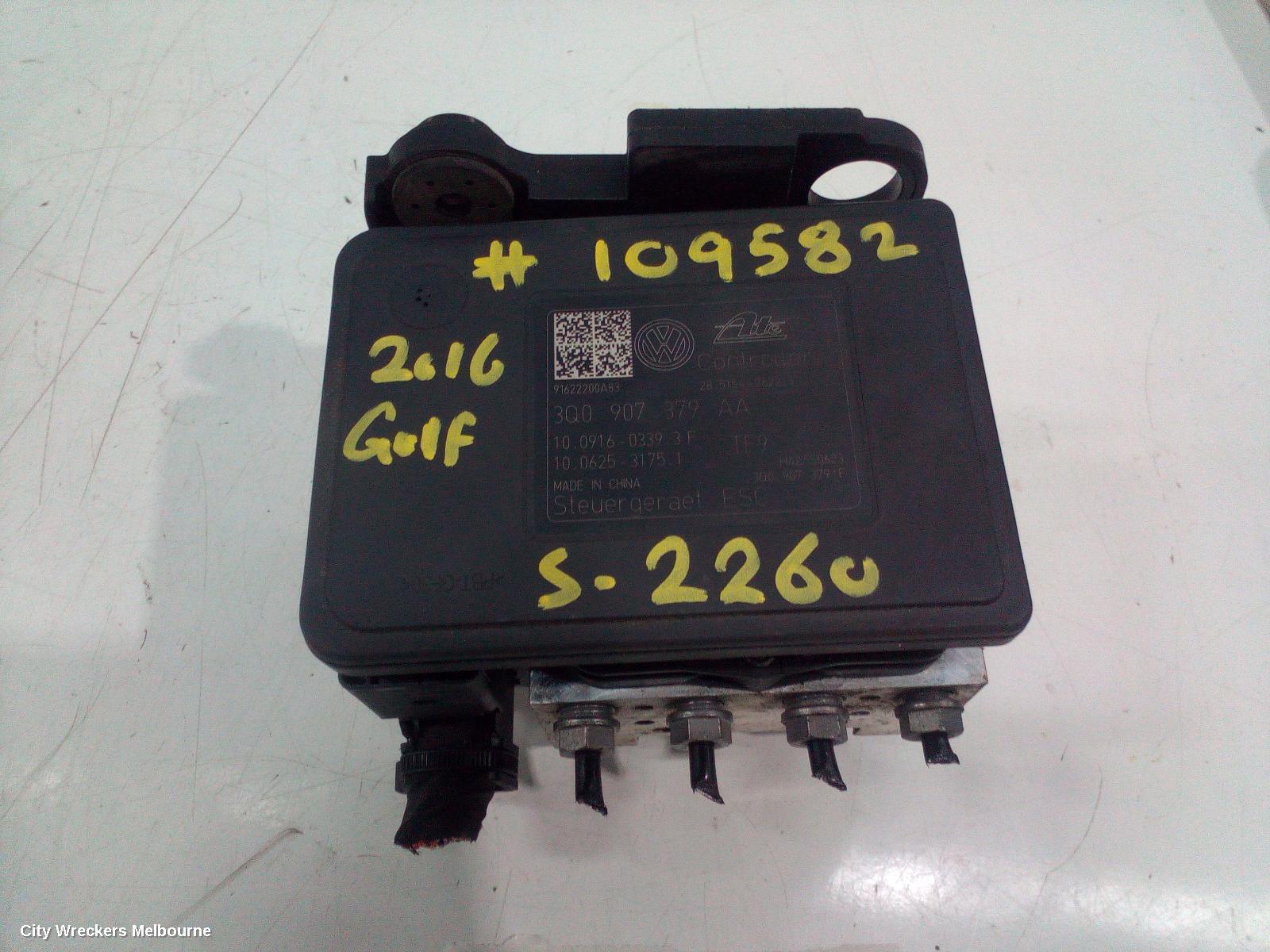 VOLKSWAGEN GOLF 2016 Abs Pump/Modulator