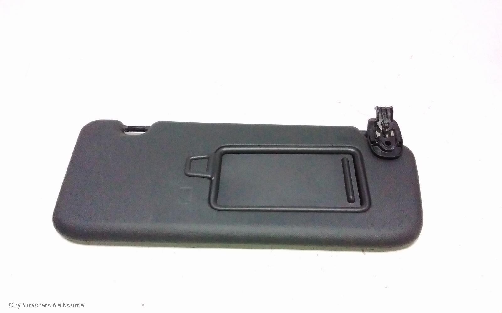 HYUNDAI KONA 2018 Sunvisor