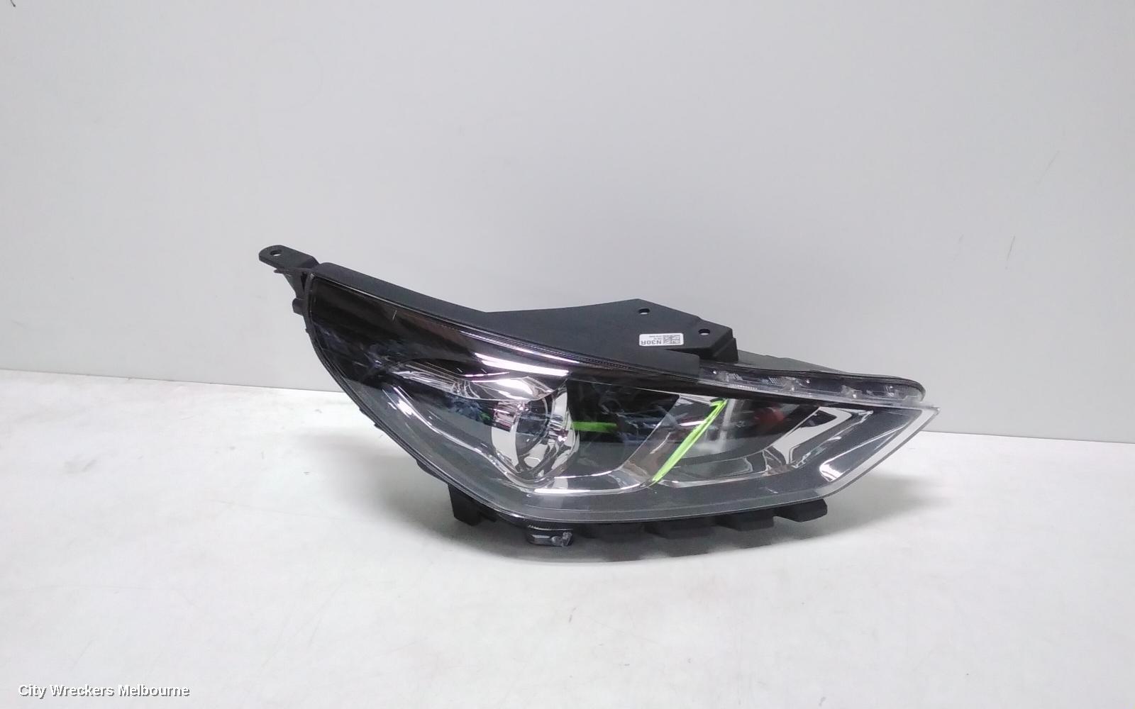 HYUNDAI I30 2022 Right Headlamp