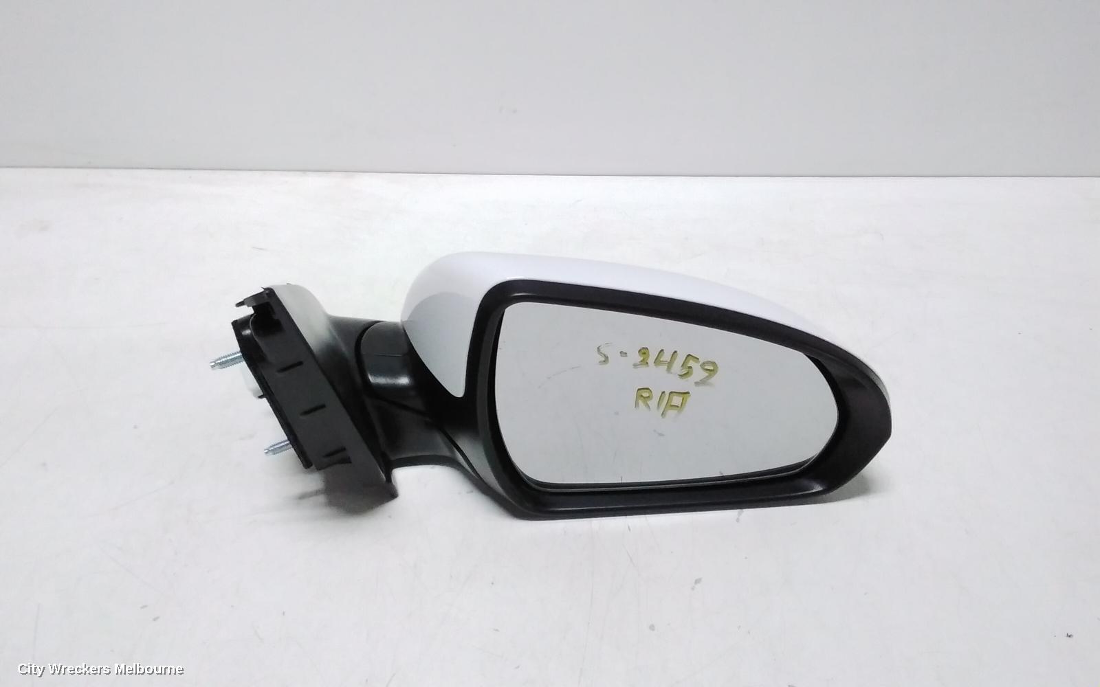 HYUNDAI I30 2022 Right Door Mirror