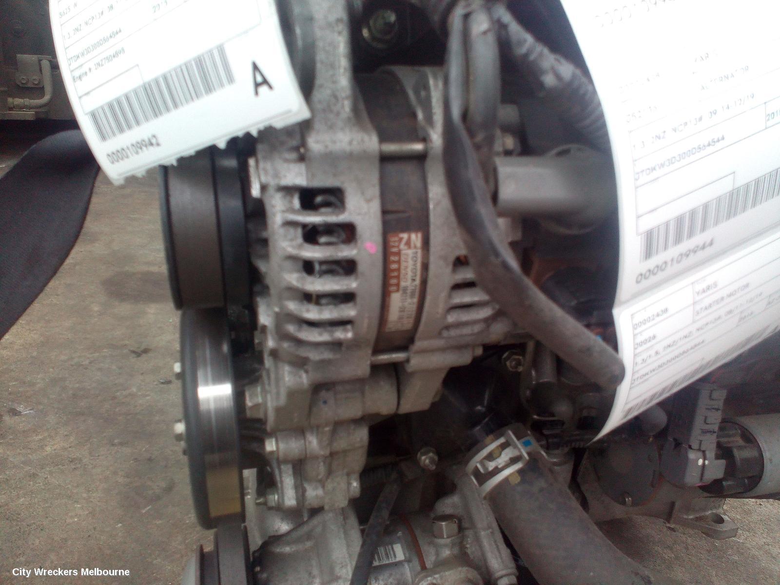 TOYOTA YARIS 2015 Alternator