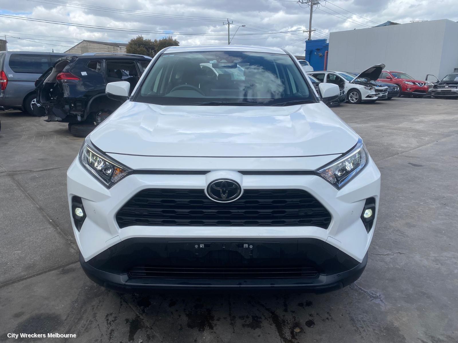 TOYOTA RAV4 2022 Left Headlamp