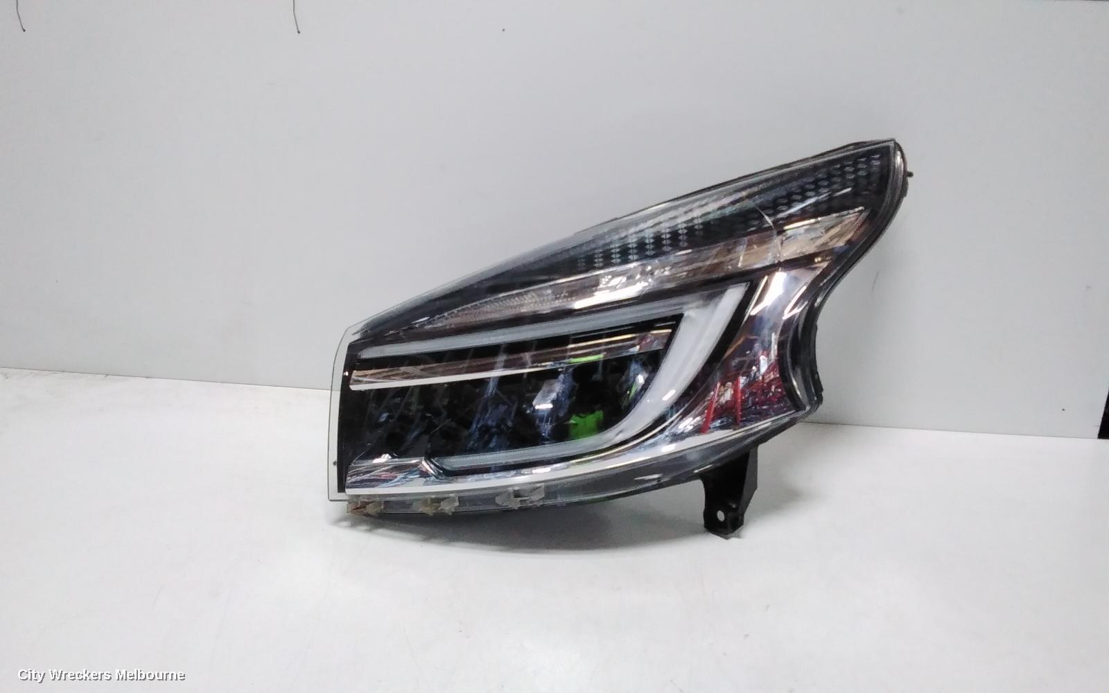 RENAULT TRAFIC 2021 Left Headlamp