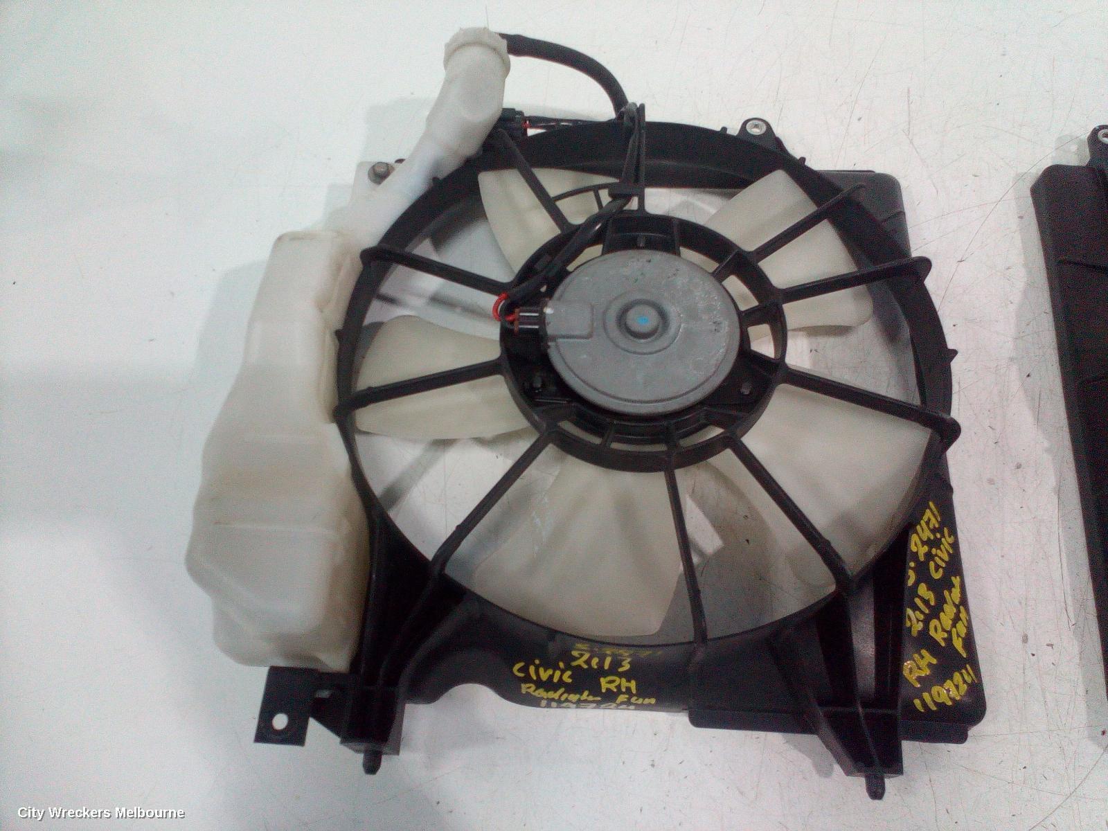 HONDA CIVIC 2013 Fan