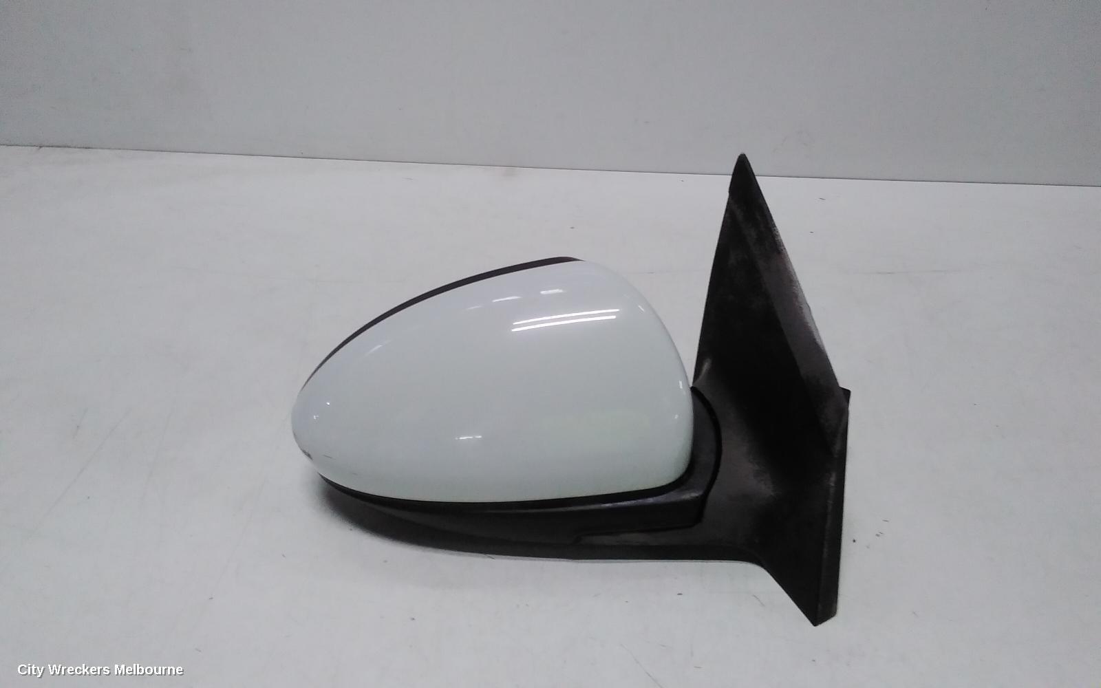 HOLDEN CRUZE 2014 Right Door Mirror