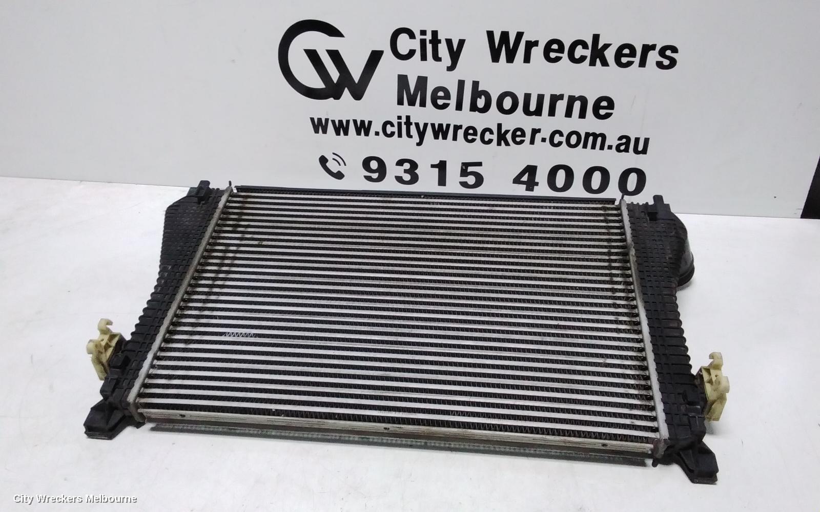 VOLKSWAGEN GOLF 2018 Intercooler