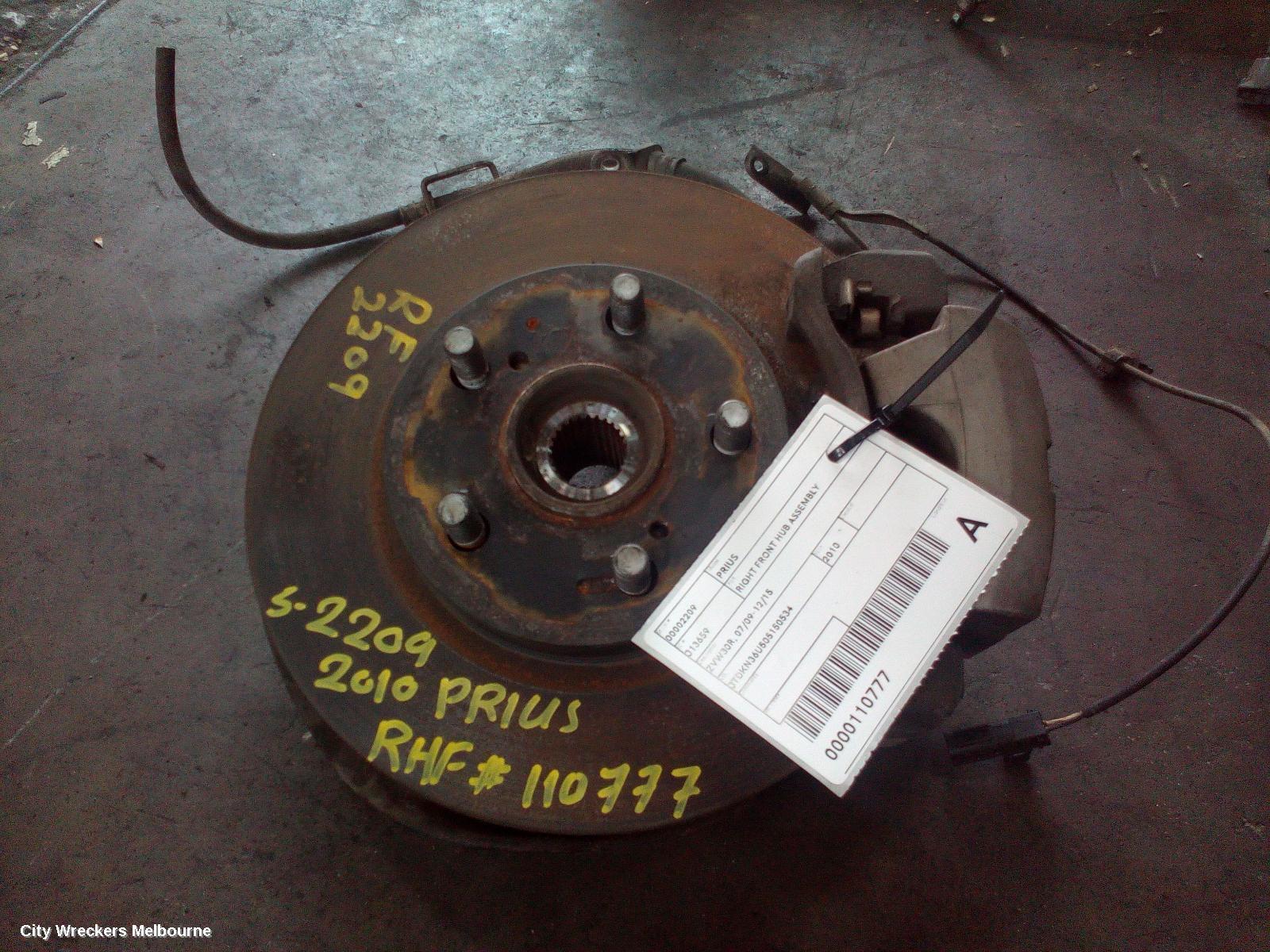 TOYOTA PRIUS 2010 Right Front Hub Assembly