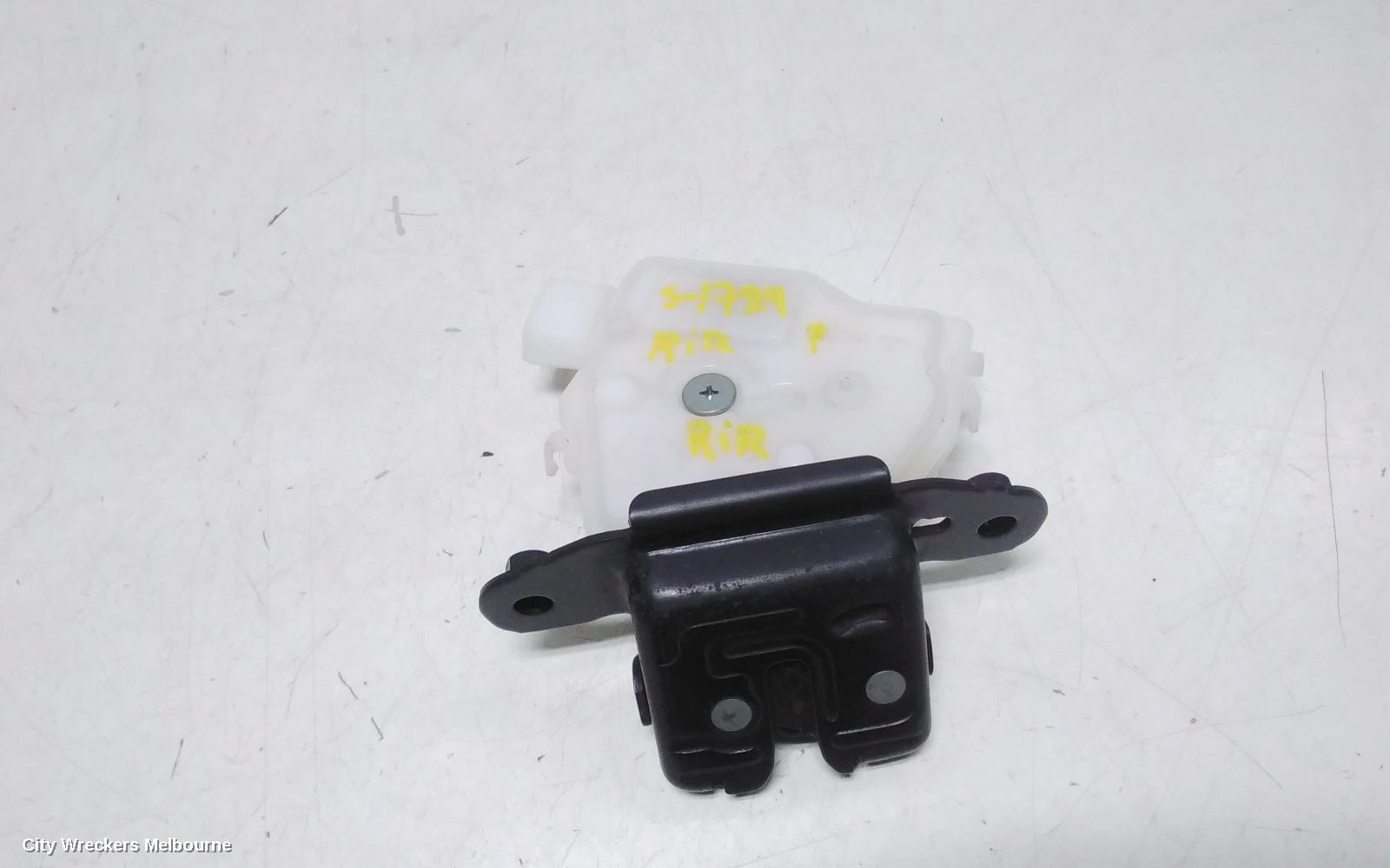 TOYOTA COROLLA 2019 Door/Boot/Gate Lock