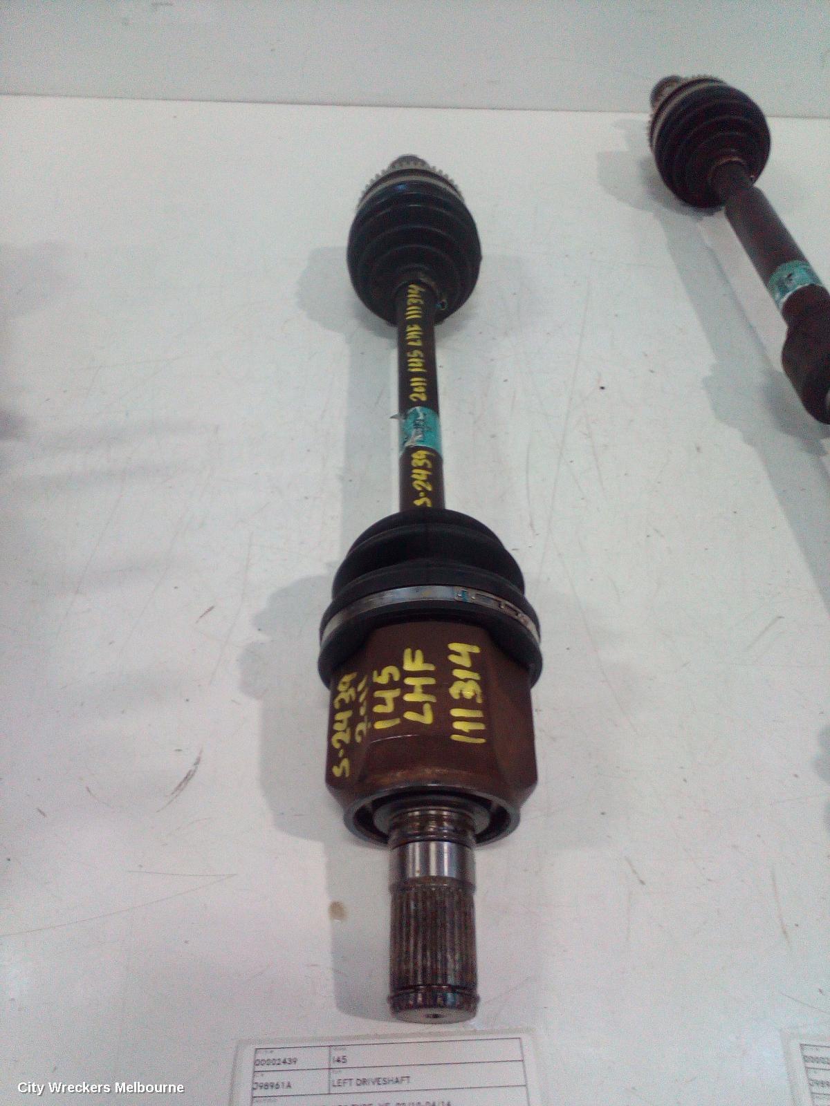 HYUNDAI I45 2011 Left Driveshaft