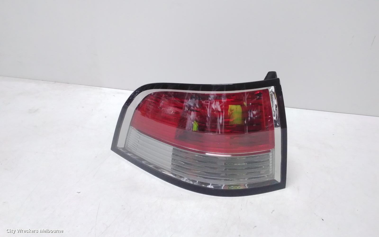 HOLDEN COMMODORE 2012 Left Taillight