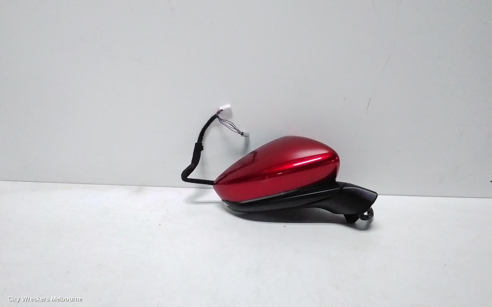 MAZDA 3 2019 Right Door Mirror