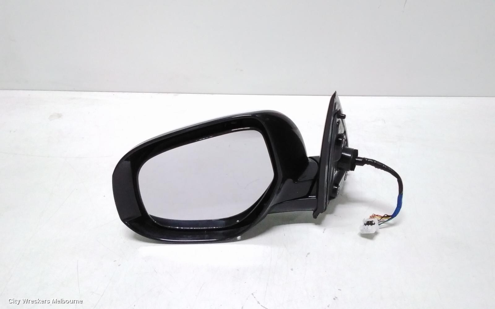 MITSUBISHI OUTLANDER 2017 Left Door Mirror