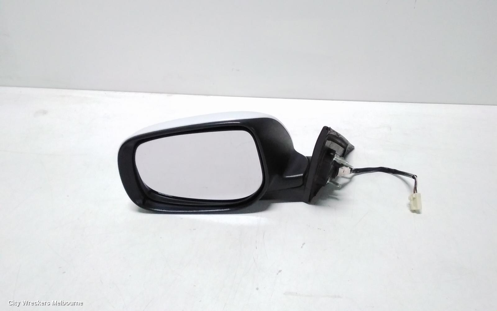 TOYOTA CAMRY 2010 Left Door Mirror