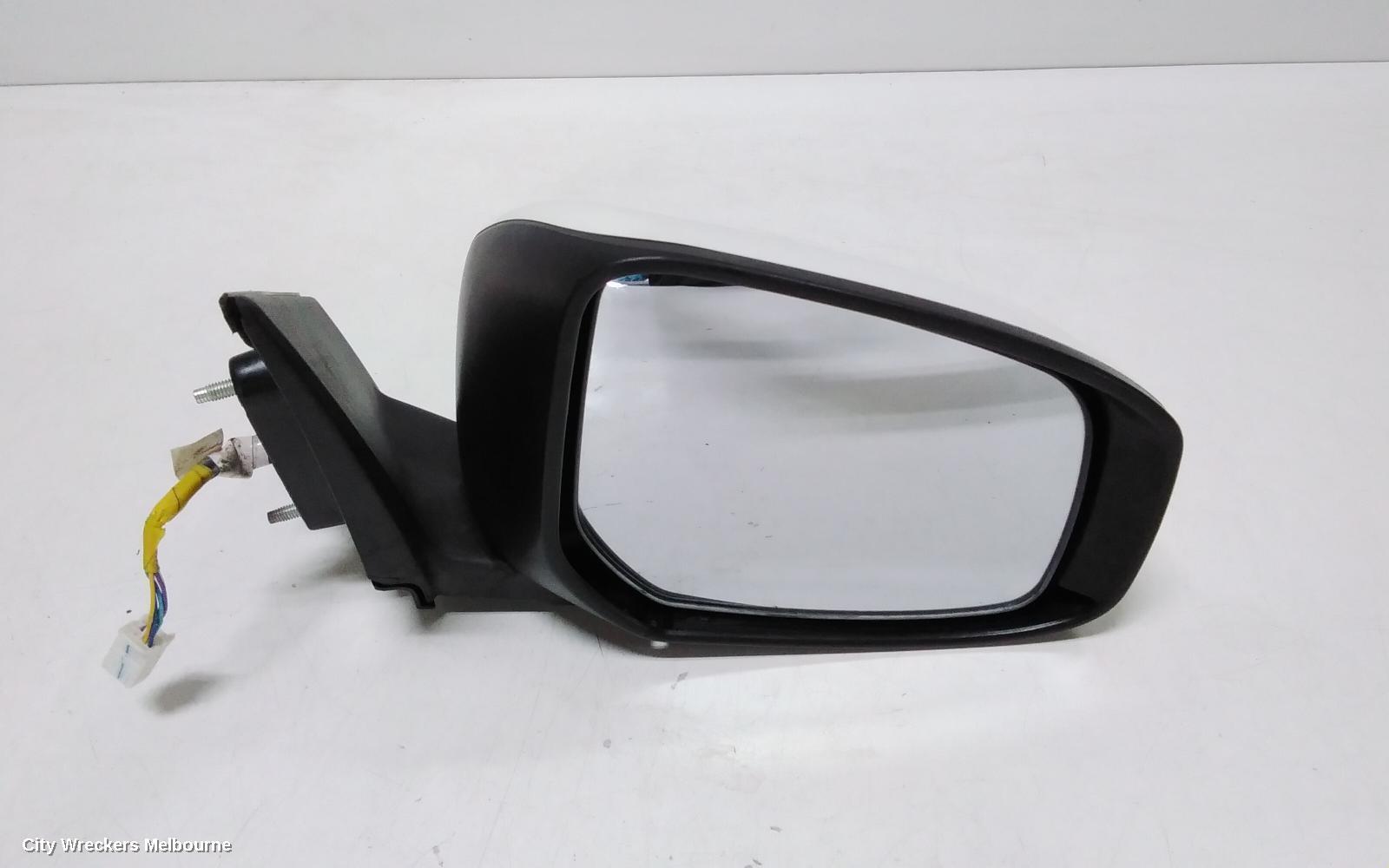 MITSUBISHI LANCER 2017 Right Door Mirror