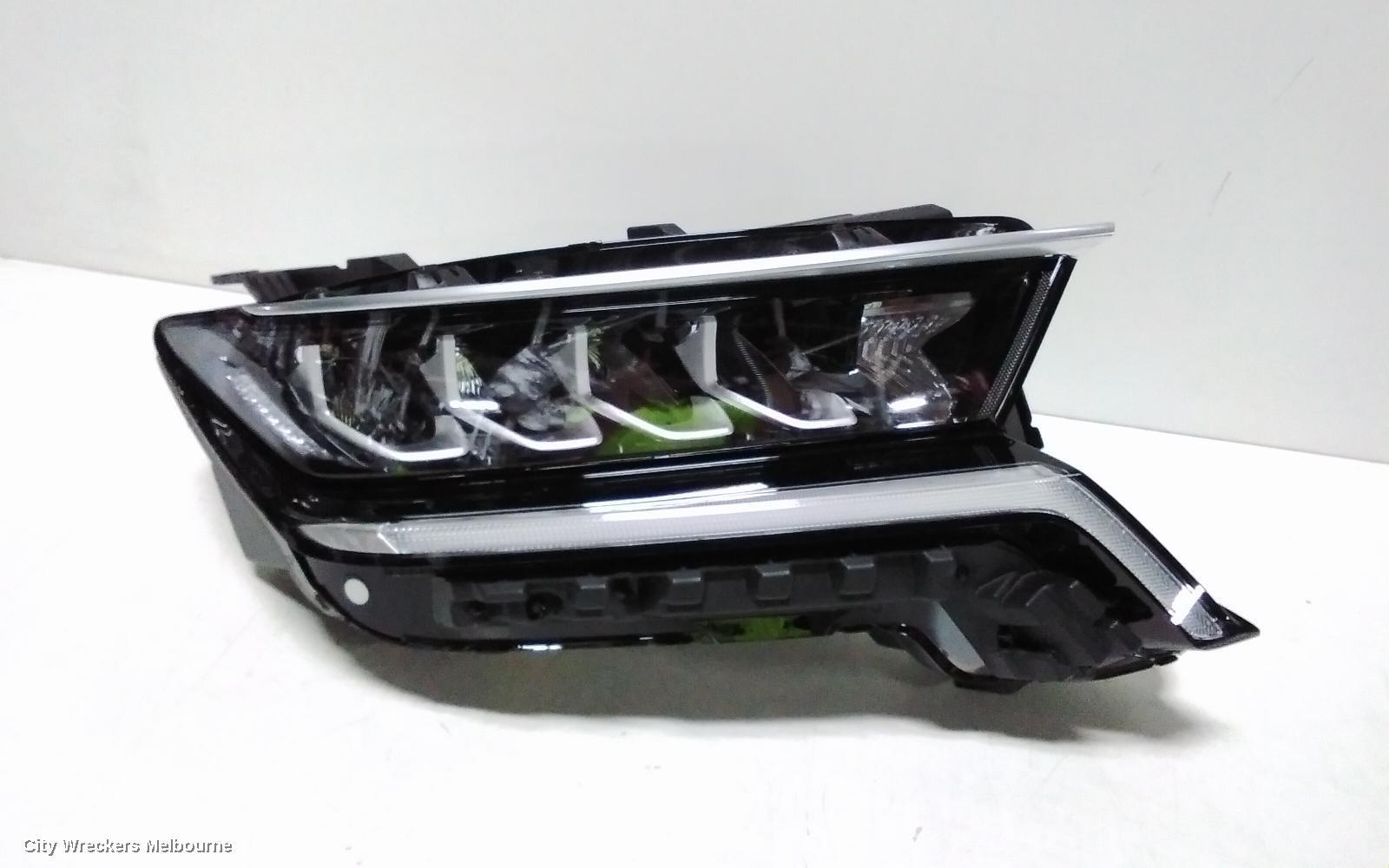 KIA SORENTO 2023 Right Headlamp