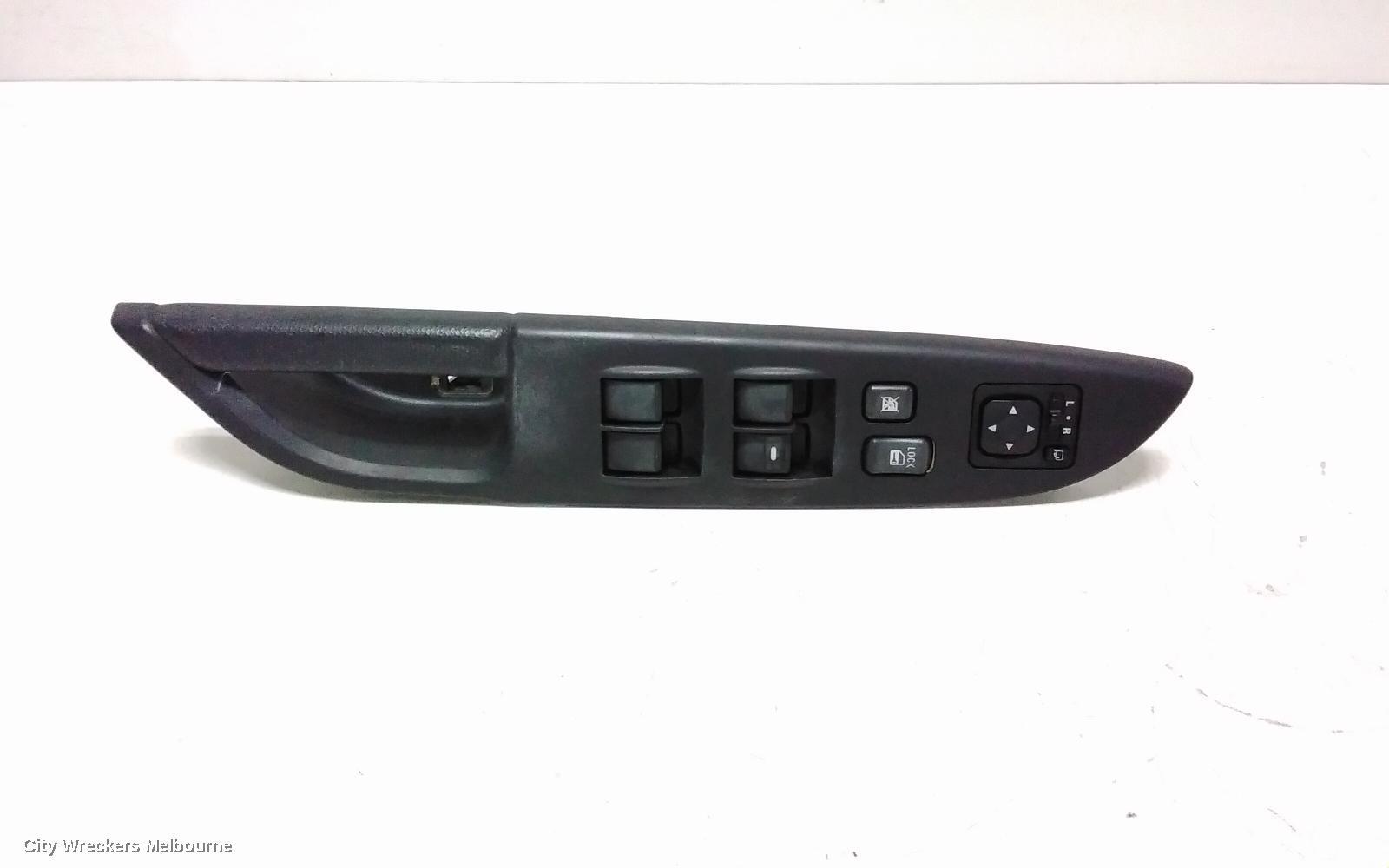 MITSUBISHI ASX 2011 Pwr Dr Wind Switch