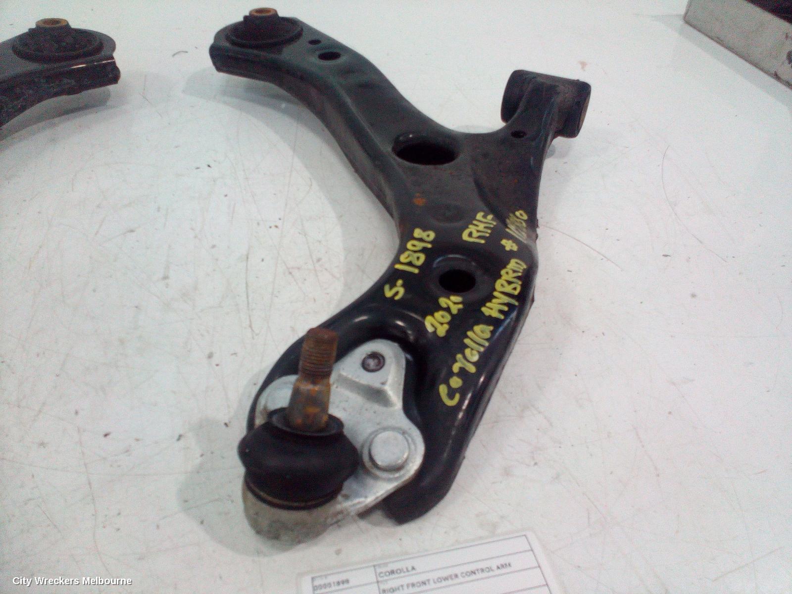 TOYOTA COROLLA 2020 Right Front Lower Control Arm