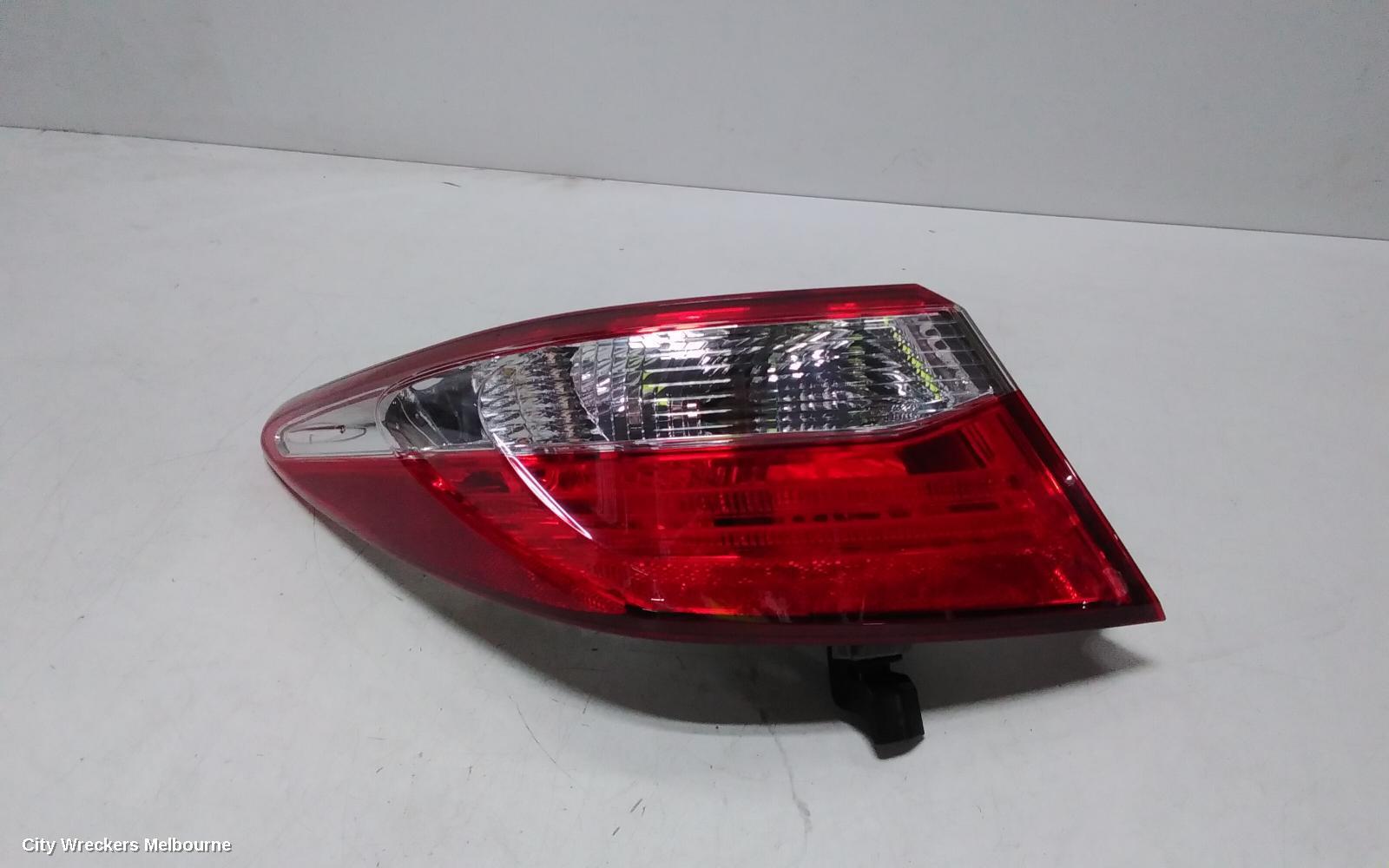 TOYOTA CAMRY 2017 Left Taillight