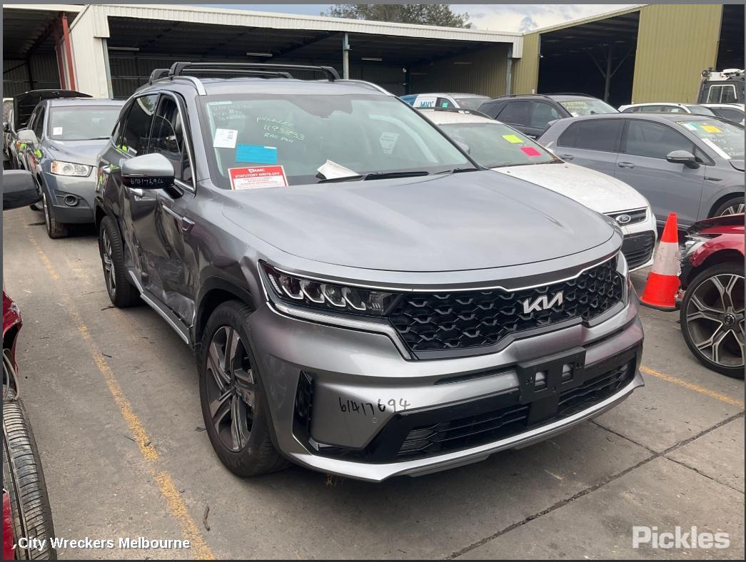 KIA SORENTO 2023 Fan