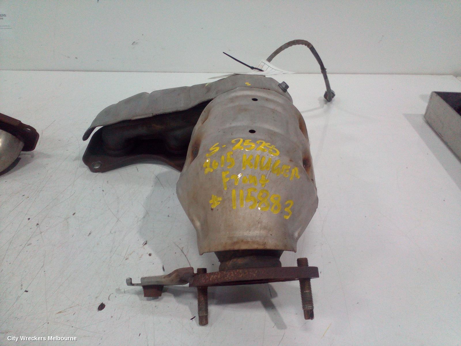 TOYOTA KLUGER 2015 Catalytic Converter