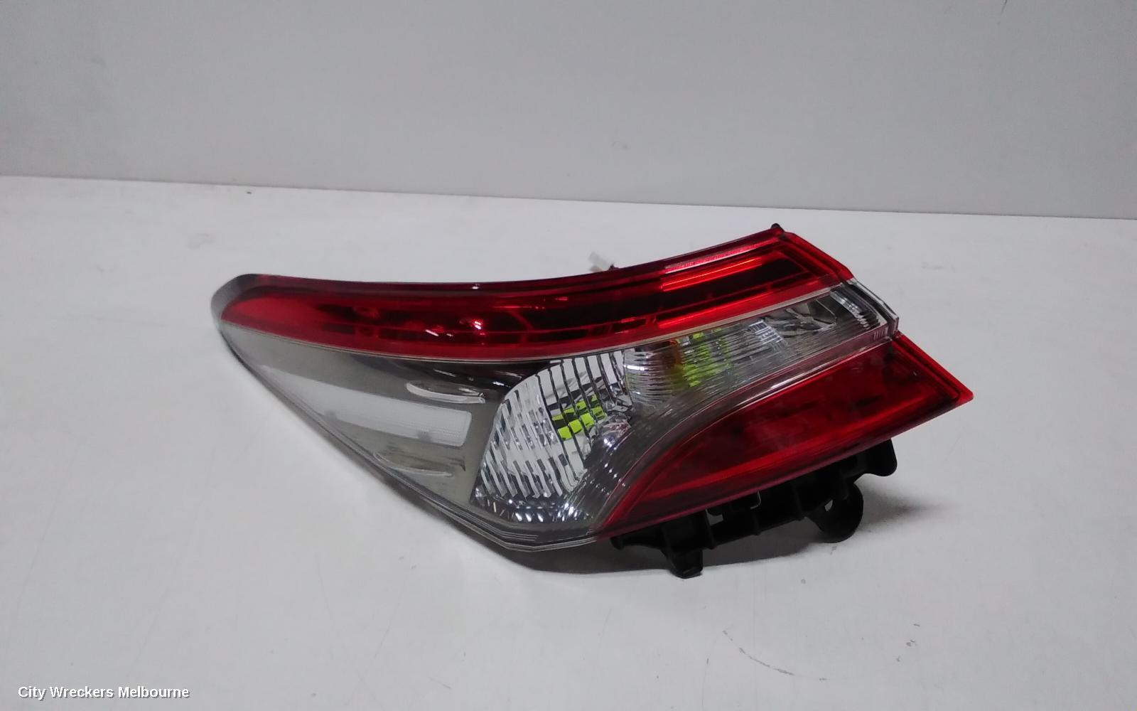 TOYOTA CAMRY 2018 Left Taillight