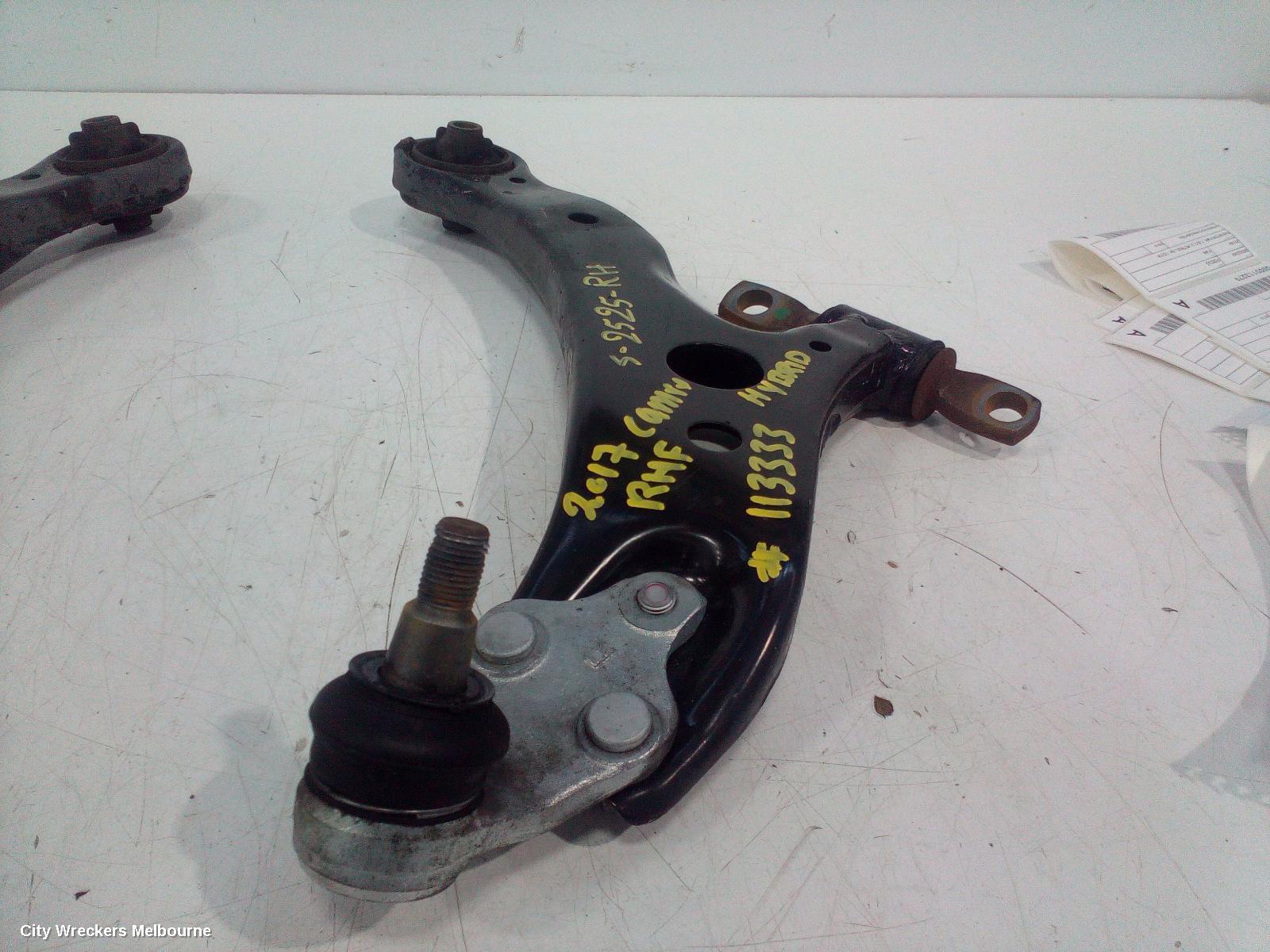 TOYOTA CAMRY 2017 Right Front Lower Control Arm