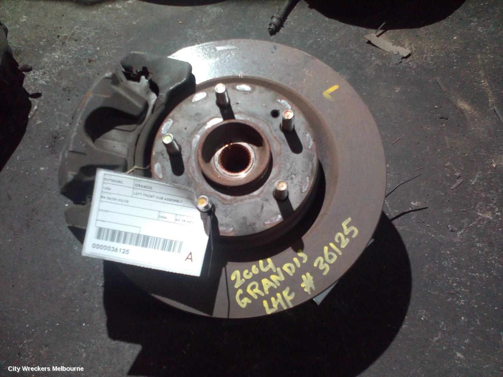 MITSUBISHI GRANDIS 2004 Left Front Hub Assembly