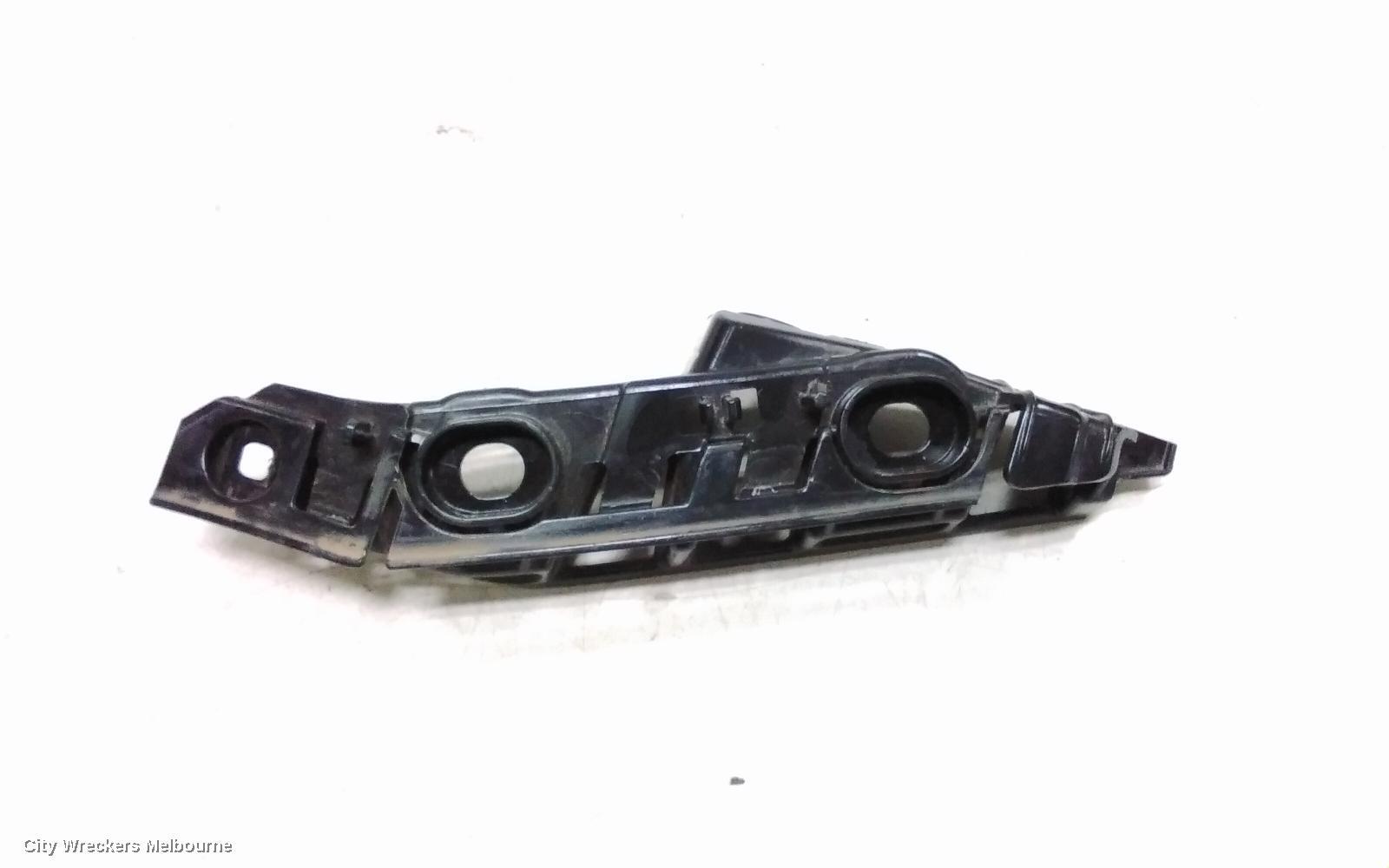 VOLKSWAGEN PASSAT 2022 Misc Bracket