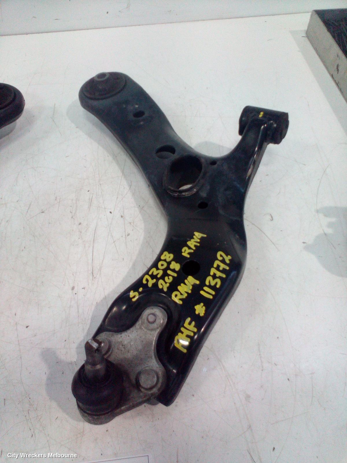 TOYOTA RAV4 2018 Right Front Lower Control Arm