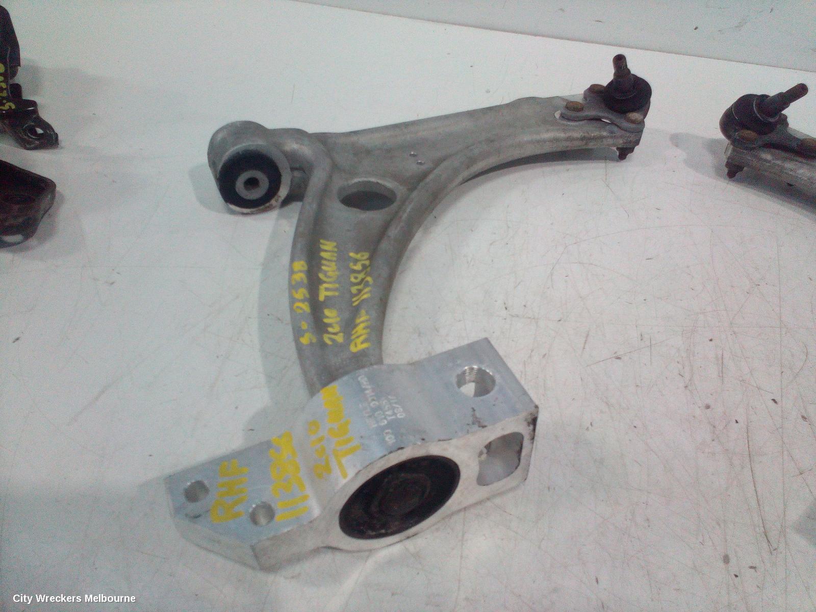 VOLKSWAGEN TIGUAN 2010 Right Front Lower Control Arm