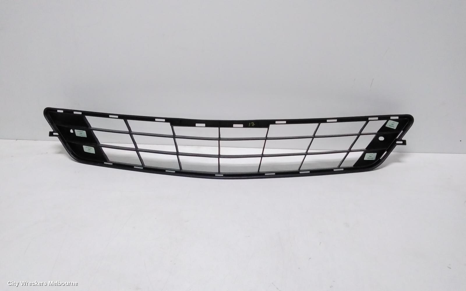 TOYOTA ESTIMA 2008 Grille