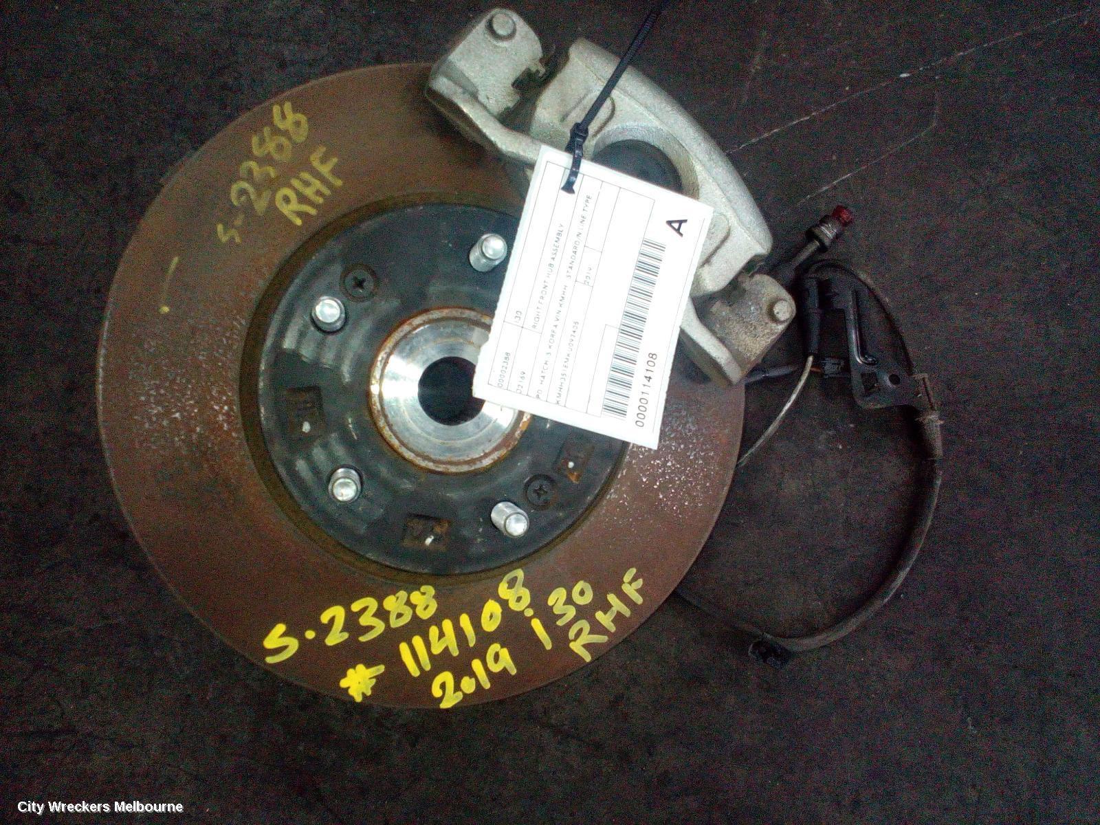 HYUNDAI I30 2019 Right Front Hub Assembly