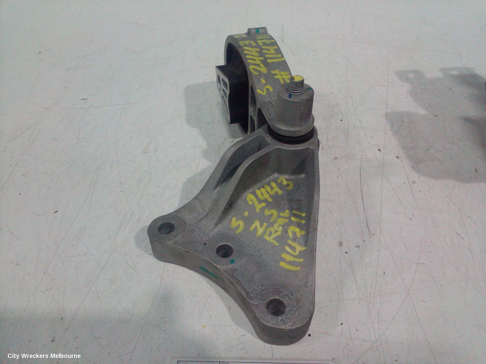 MG ZS 2023 Mount