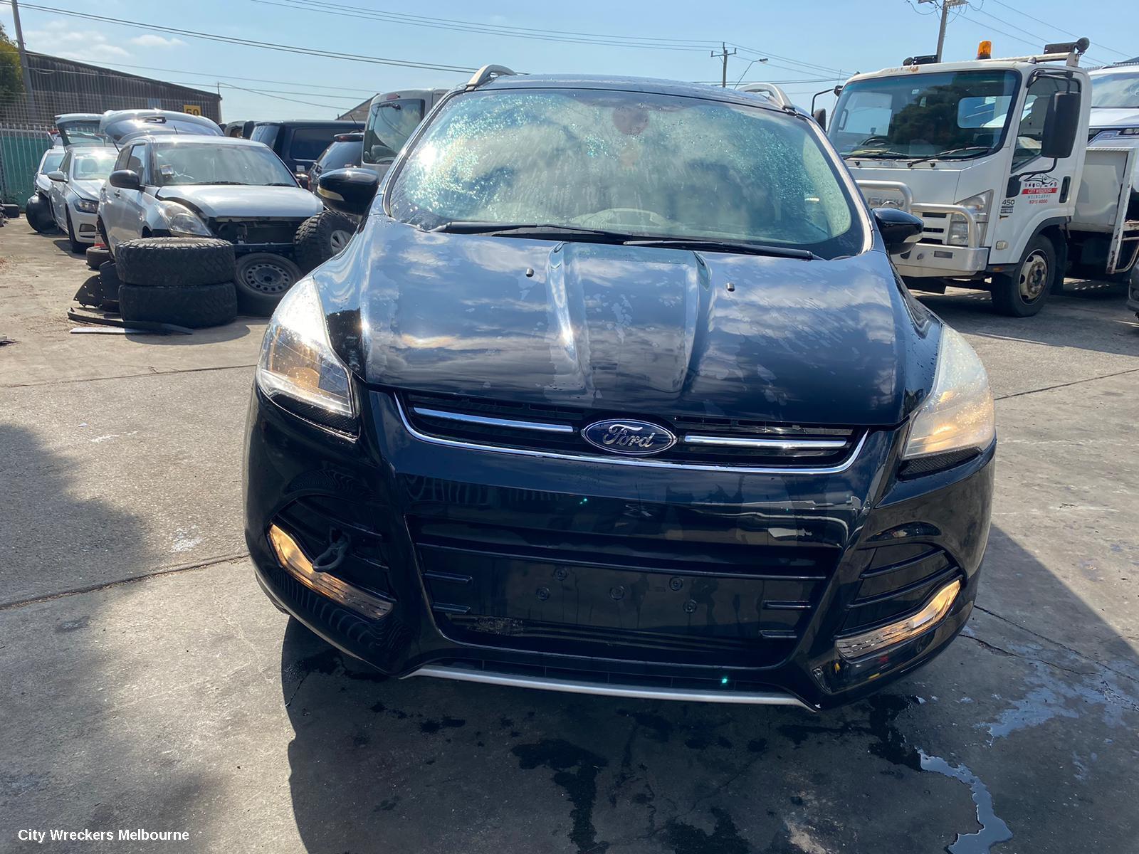 FORD KUGA 2015 Left Headlamp