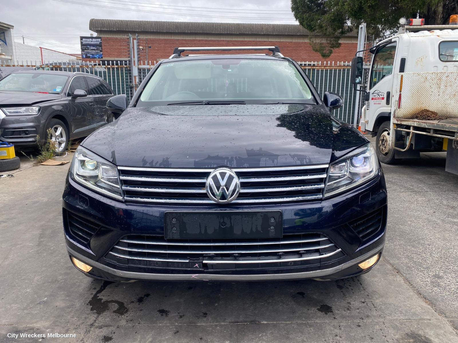 VOLKSWAGEN TOUAREG 2016 Fan