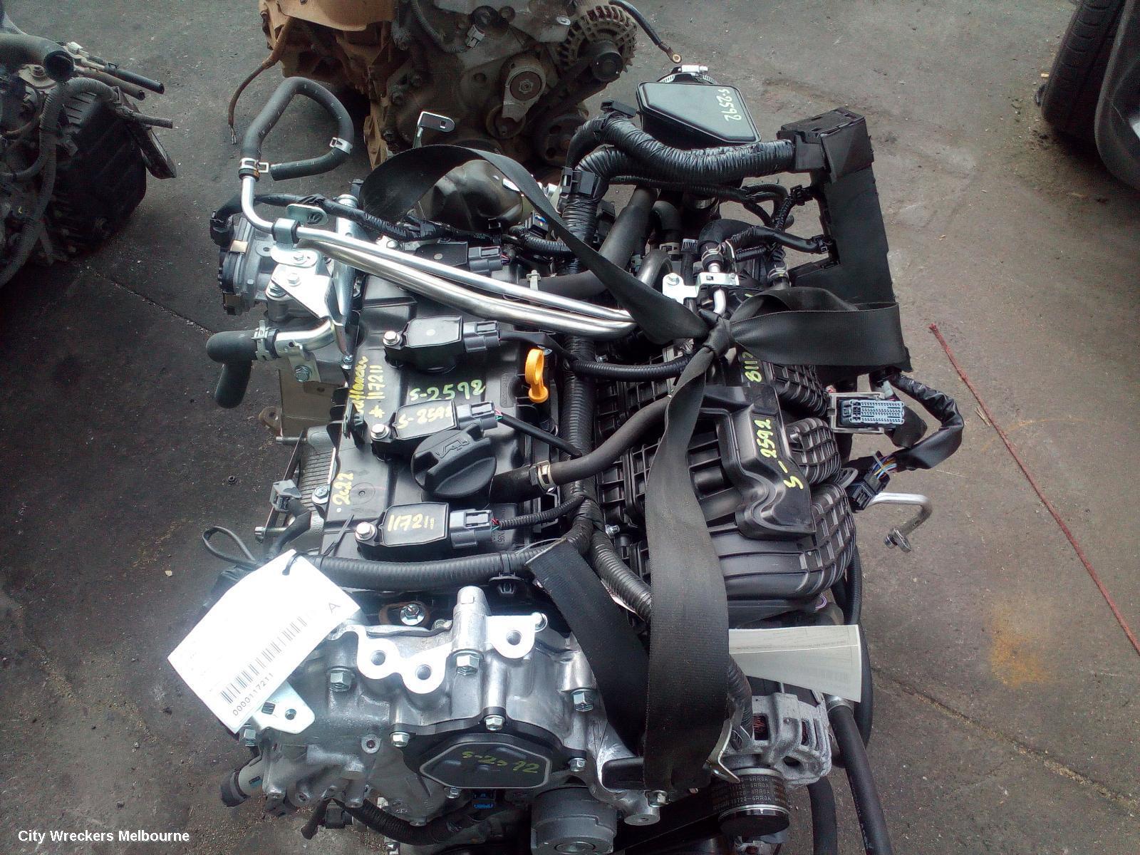 MITSUBISHI OUTLANDER 2022 Engine