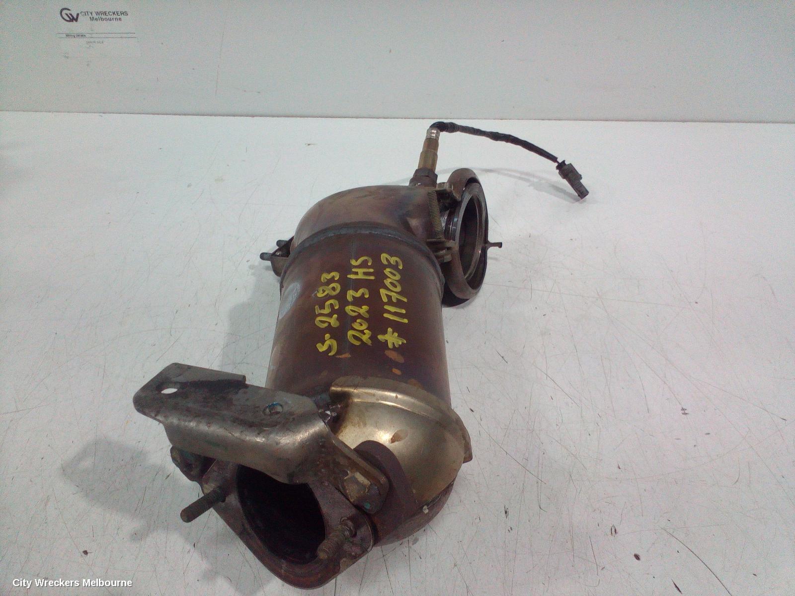 MG HS 2023 Catalytic Converter