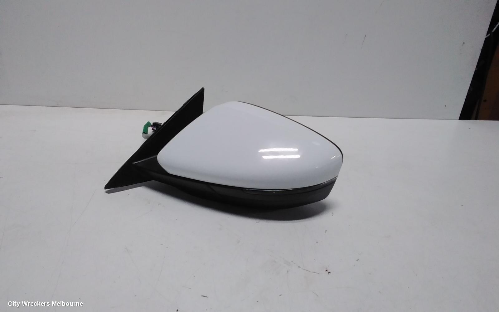 MG HS 2023 Left Door Mirror