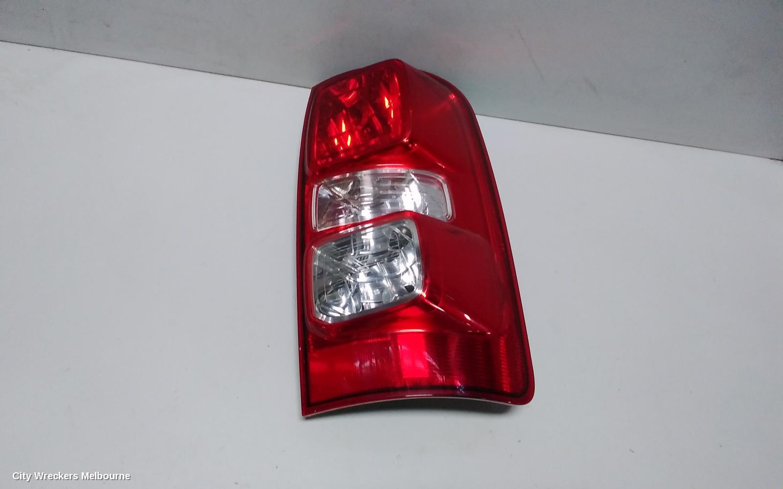 HOLDEN COLORADO 2015 Right Taillight