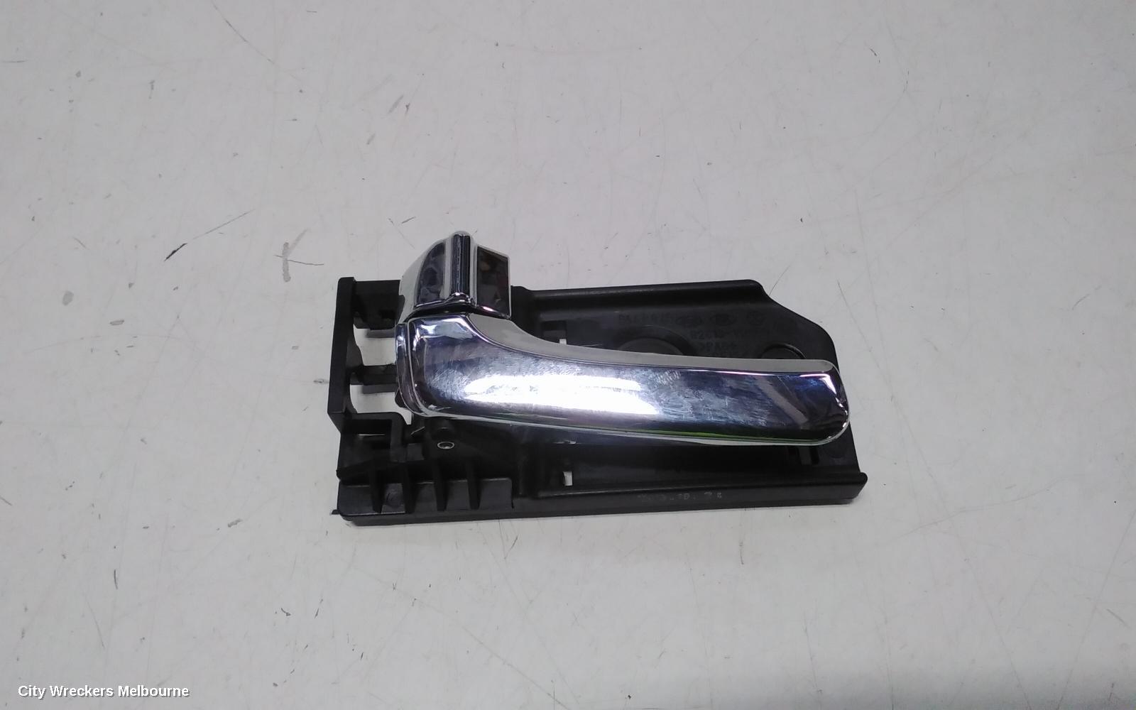 KIA CARNIVAL/GRAND CARNIVAL 2014 Door Handle