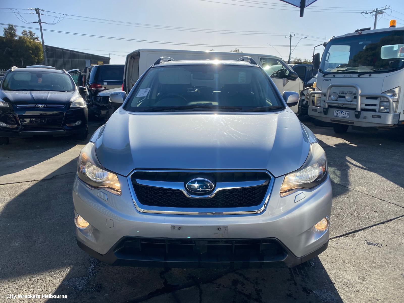 SUBARU XV 2013 Left Guard