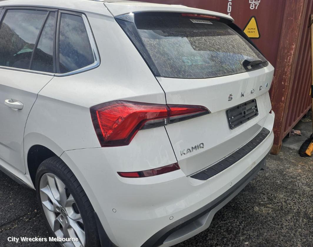 SKODA KAMIQ 2022 Right Door Mirror