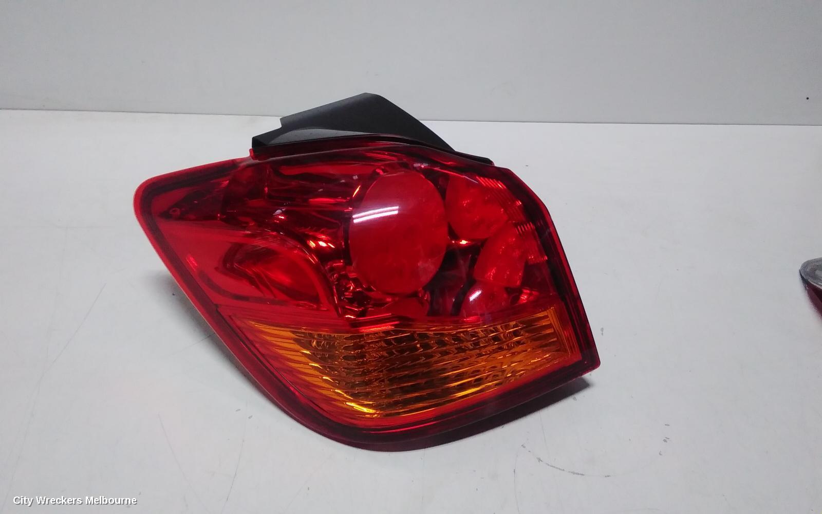 MITSUBISHI ASX 2015 Right Taillight