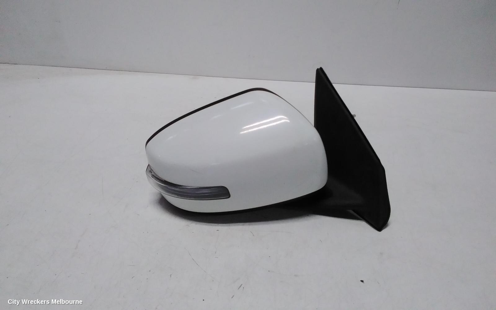 MITSUBISHI LANCER 2015 Right Door Mirror