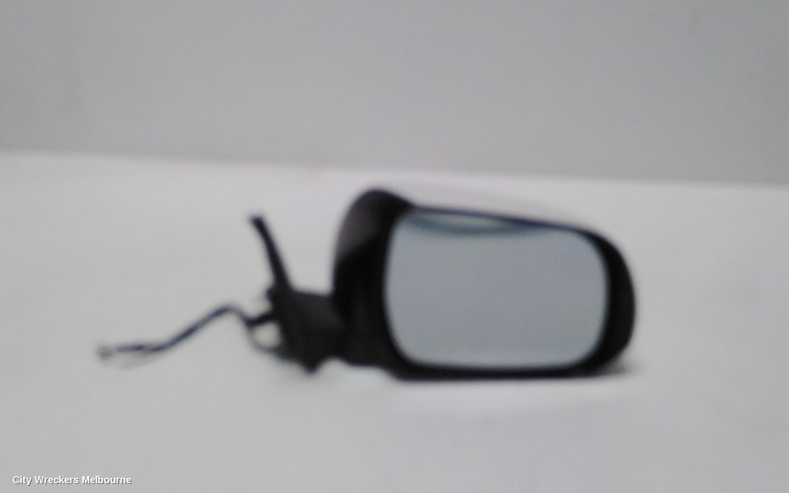 TOYOTA KLUGER 2008 Right Door Mirror