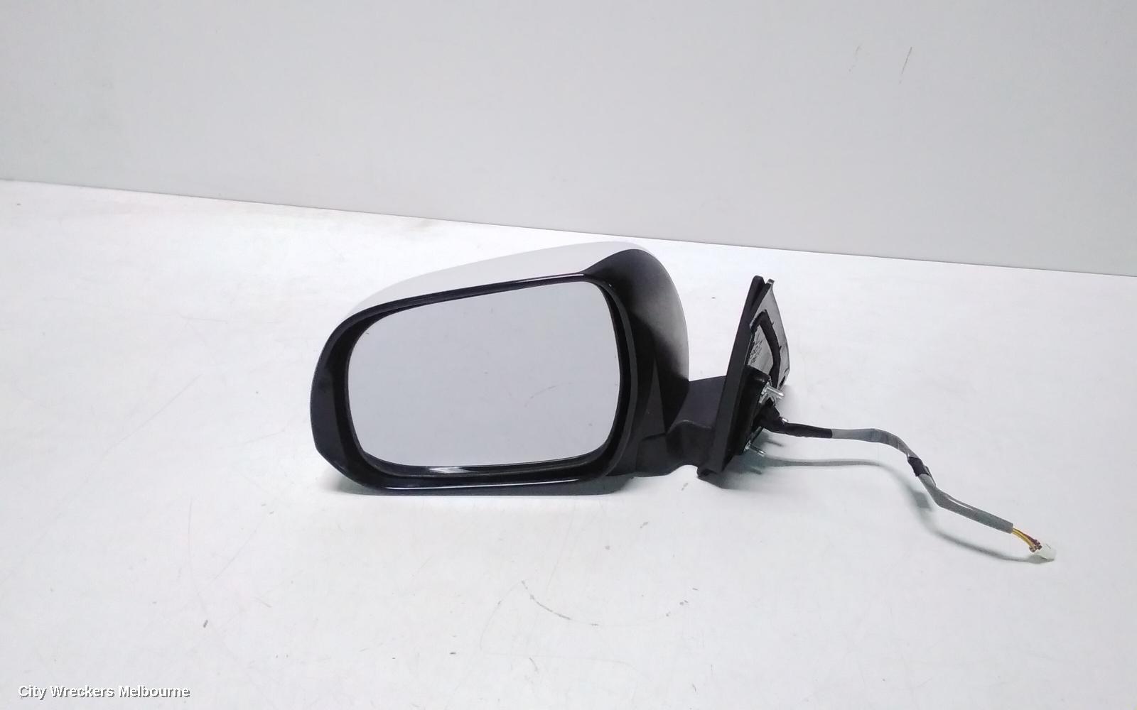 TOYOTA KLUGER 2012 Left Door Mirror