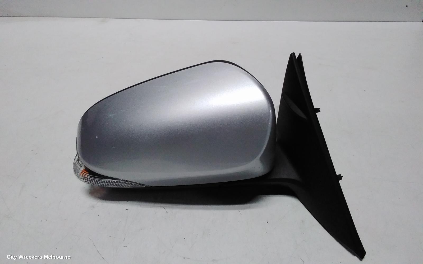 TOYOTA CAMRY 2016 Right Door Mirror