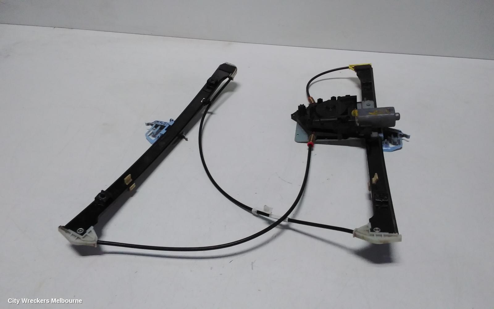 FORD TERRITORY 2011 Right Front Window Reg/Motor