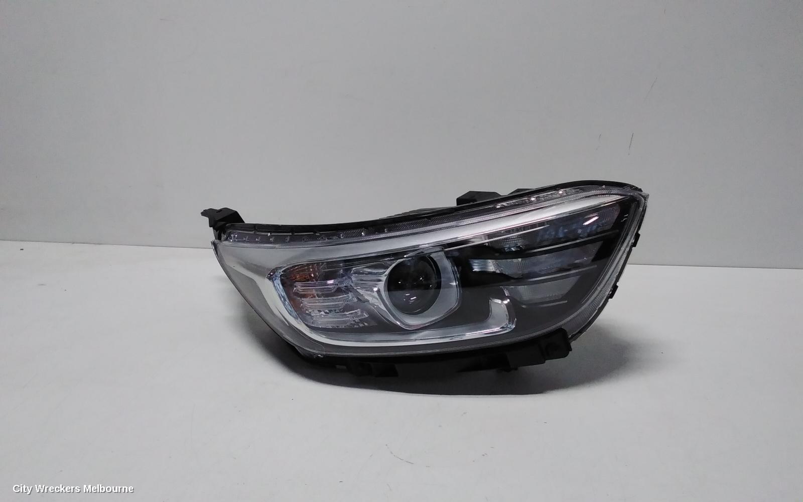 KIA STONIC 2023 Right Headlamp